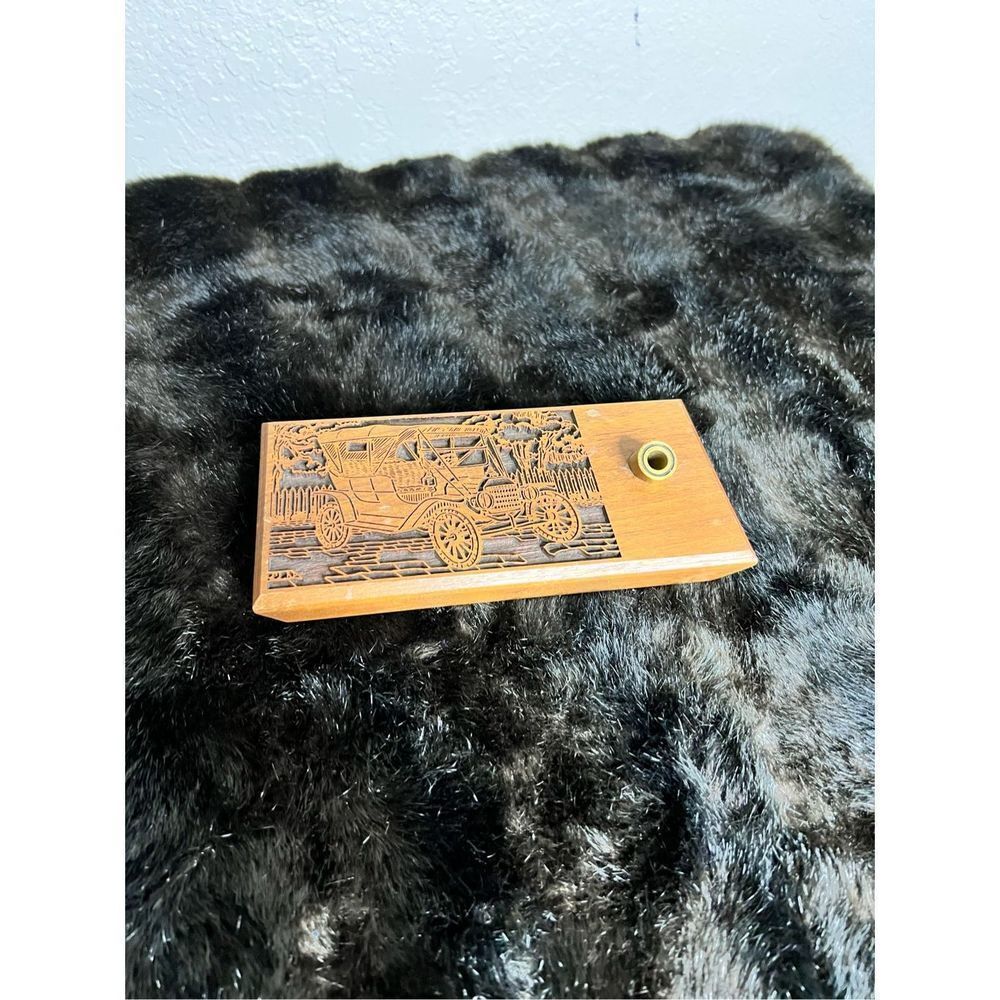 LASERCRAFT‎ Laser Engraved Desk Pen Holder Solid American Walnut Old Time Car